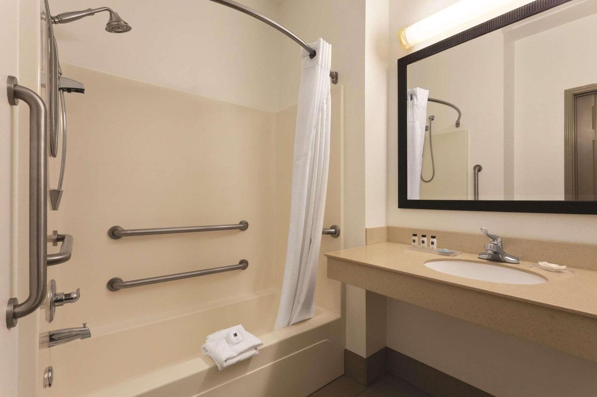 Country Inn & Suites By Radisson, Bryant Little Rock , Ar Ngoại thất bức ảnh